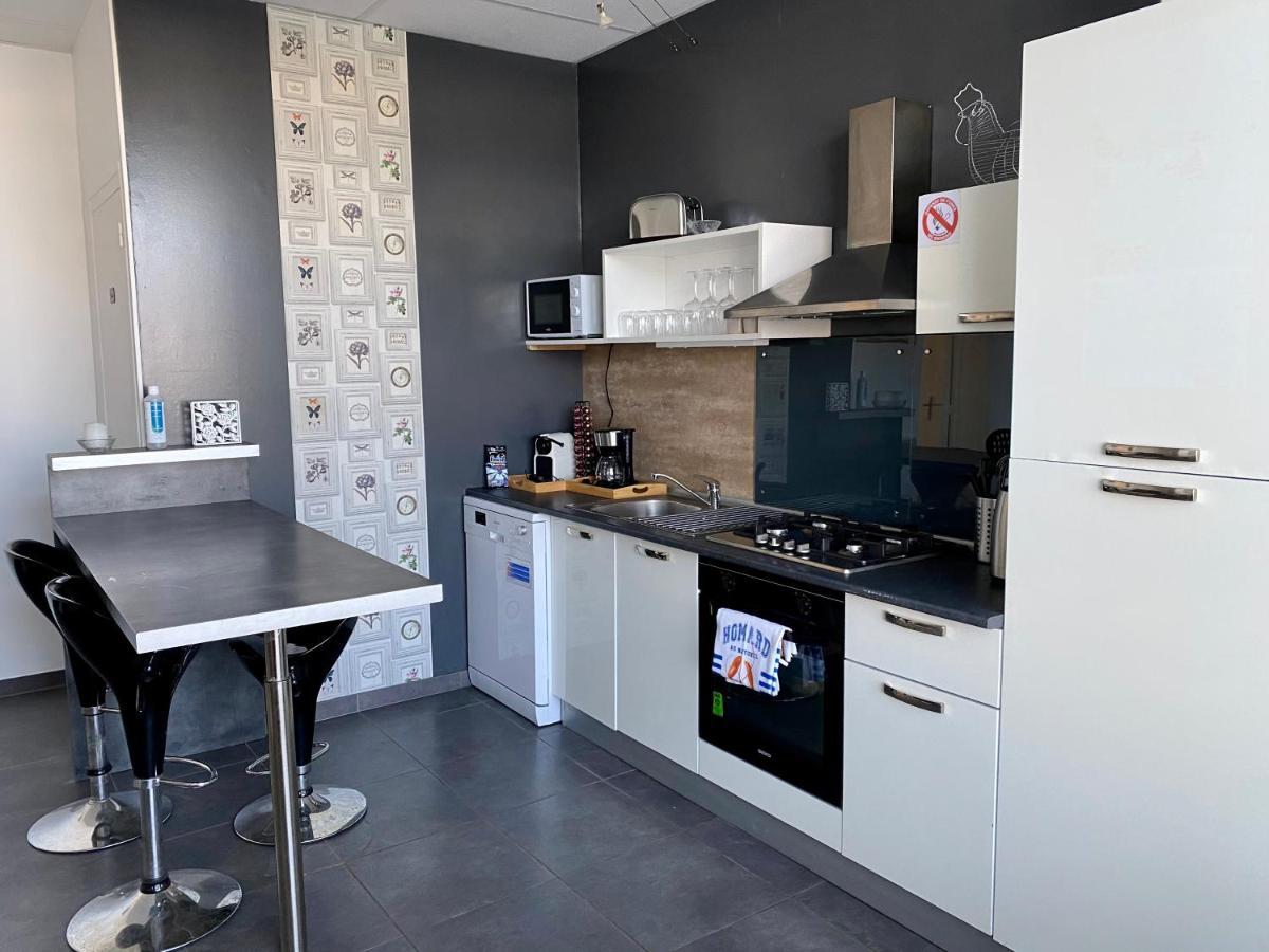 Le Hublot - Meuble Tourisme Classe 3 Etoiles Cherbourg-en-Cotentin Exteriör bild
