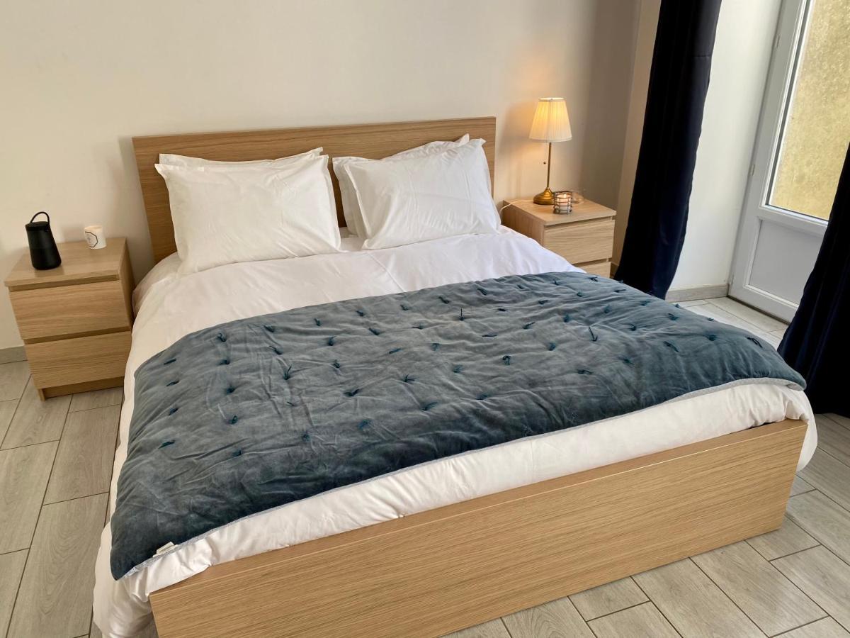 Le Hublot - Meuble Tourisme Classe 3 Etoiles Cherbourg-en-Cotentin Exteriör bild