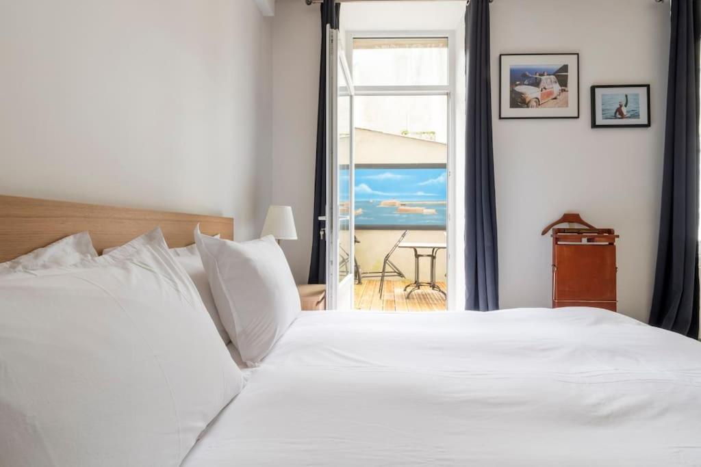Le Hublot - Meuble Tourisme Classe 3 Etoiles Cherbourg-en-Cotentin Exteriör bild