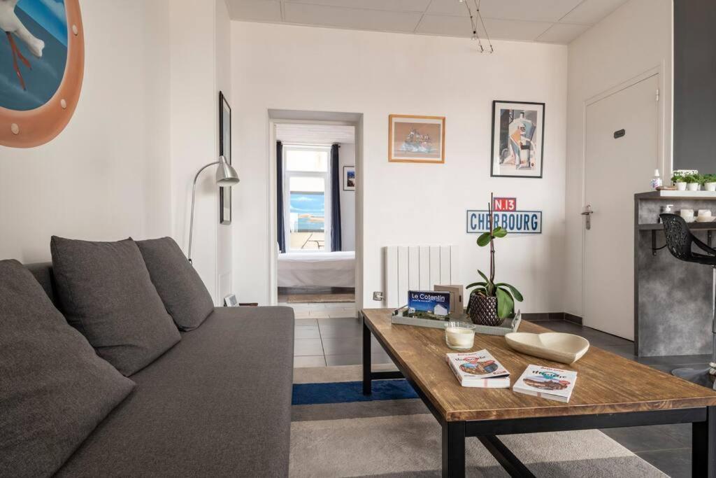 Le Hublot - Meuble Tourisme Classe 3 Etoiles Cherbourg-en-Cotentin Exteriör bild